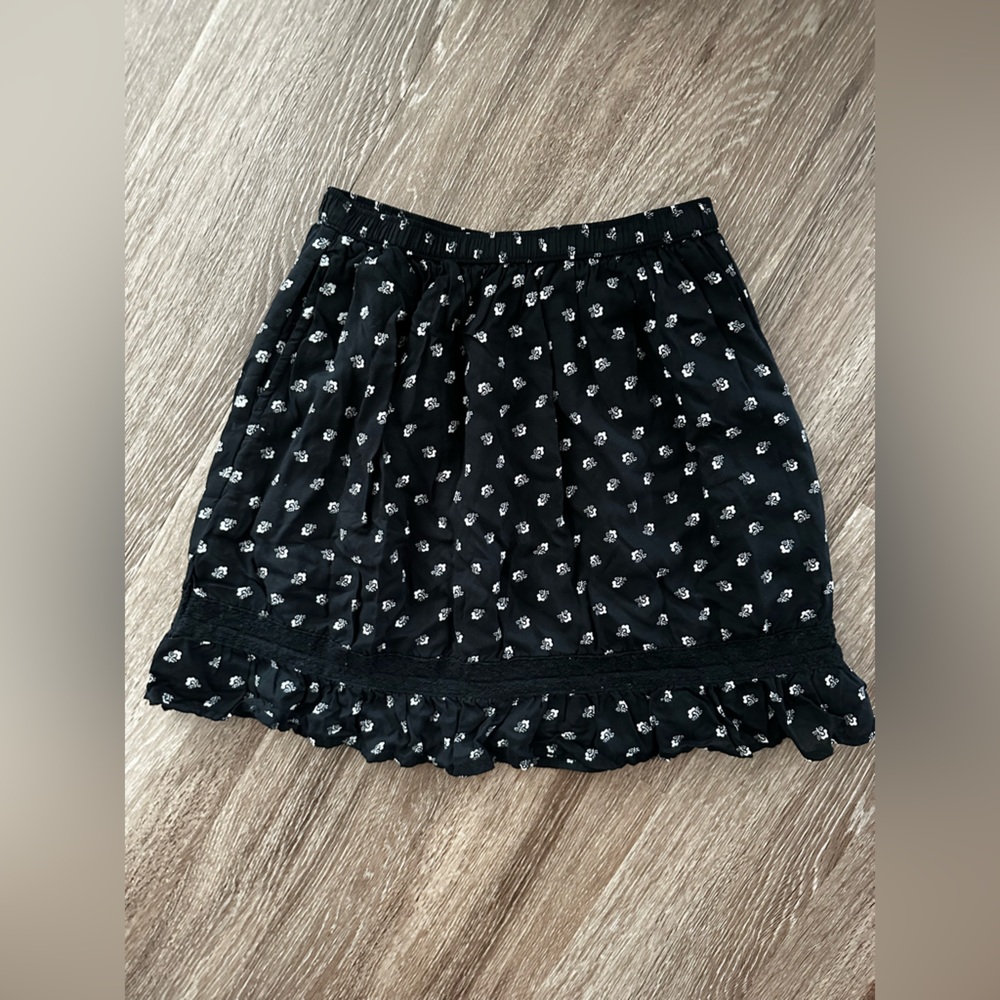 Classic Abercrombie & Fitch mini skirt size XS Soft Elastic waistband